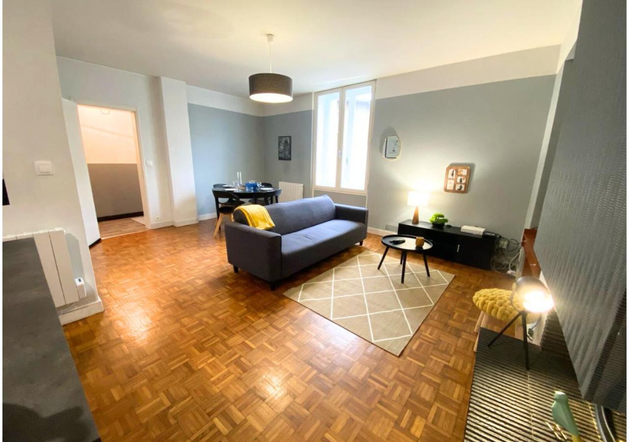 Апартаменты Le 107 - Poitiers - Chu - La Conciergerie. Экстерьер фото